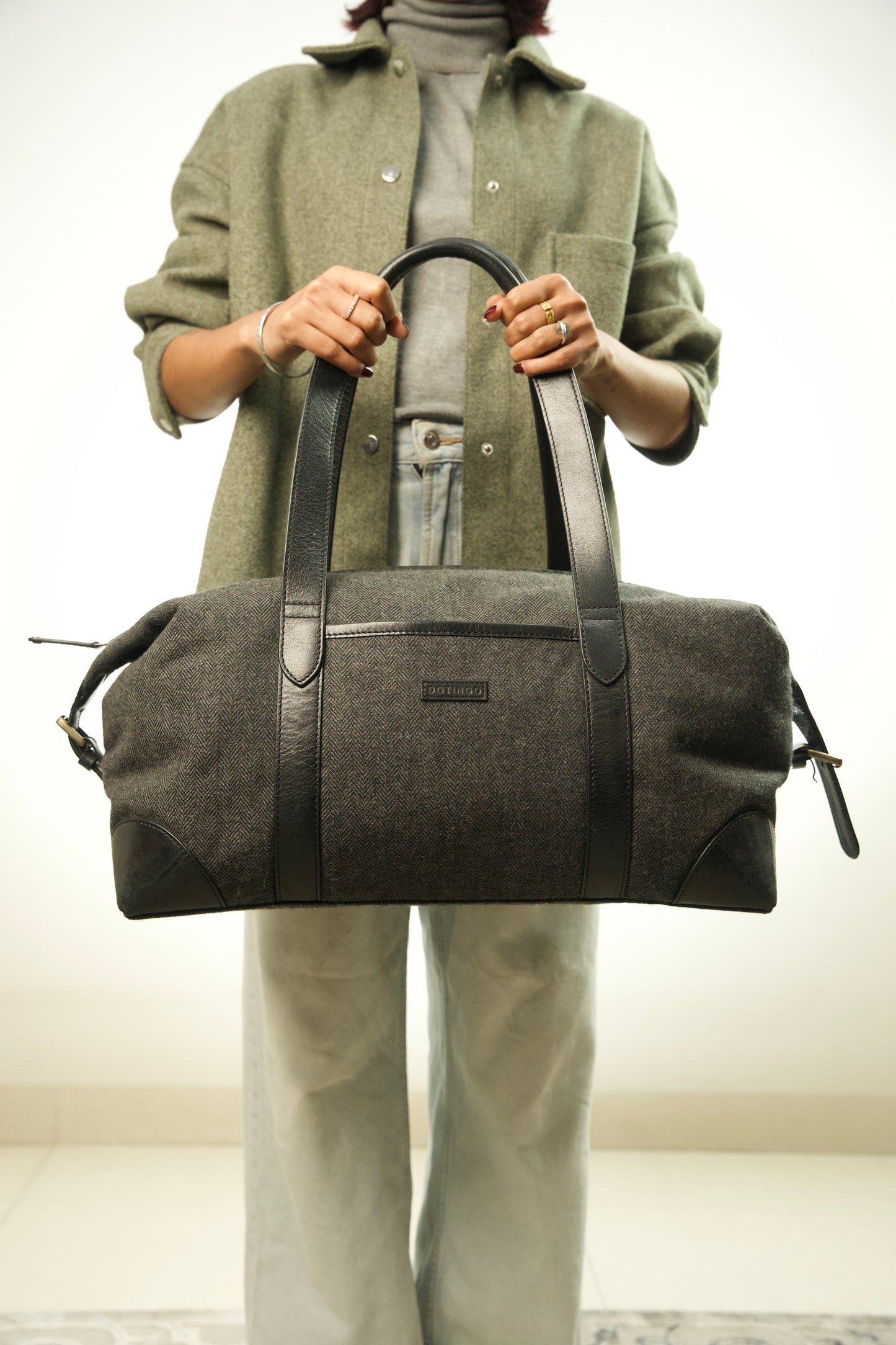Charcoal Grey Duffle Bag (Cabin Crew)