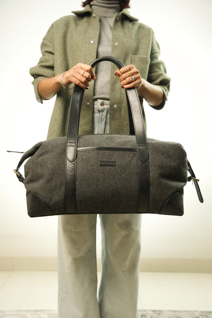 Charcoal Grey Duffle Bag (Cabin Crew)