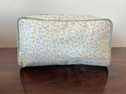 quited pouch